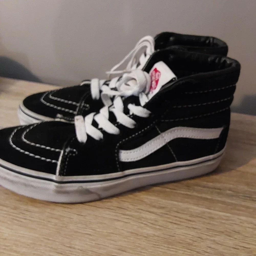 VANS Sk8 Hi Black White High Top Skate Shoes KIDS‎  Size 3